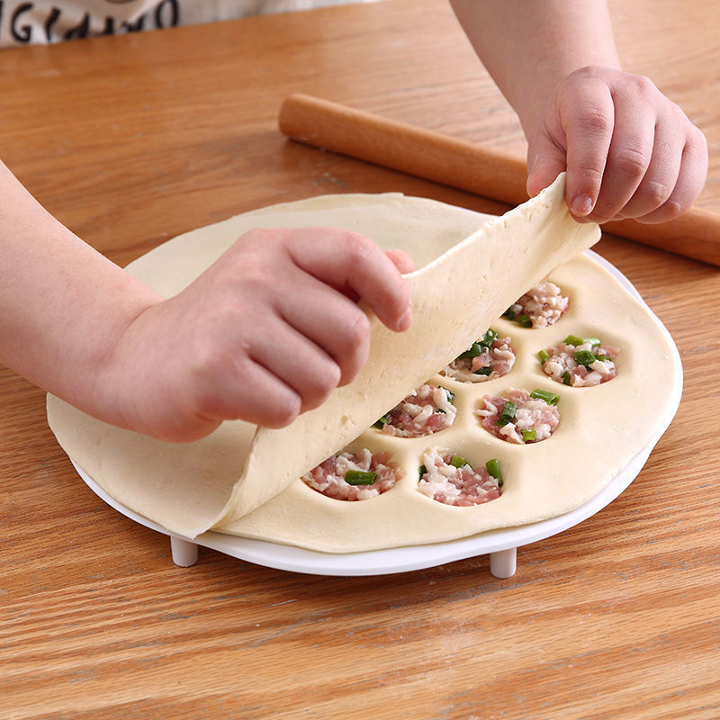 Dumpling Mold 19 Hole Maker La - Kitchen Gadgets Dumpling Maker review and price