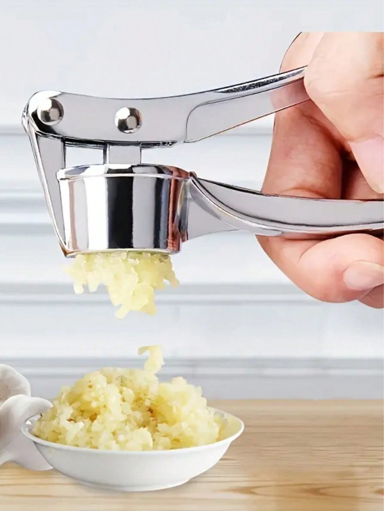 Kitchen Garlic Press Crusher M - Kitchen Hanging Gadgets review and price